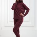 Костюм цвета марсала